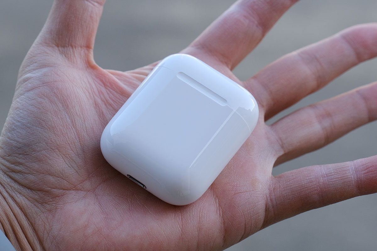 AirPods（第2世代）充電ケースのサイズ感