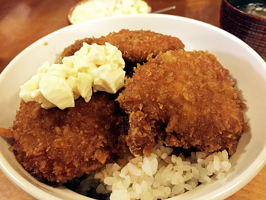 タルタルかつ丼アップ